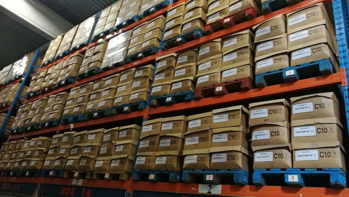 Stockage d'archives dans l'entrepôt sécurisé Ladreyt à Valence